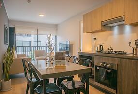 w Dazzling 2BR w/ Balcony in Miraflores
