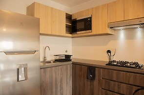 w Engaging 1BR w/ Perfect Balcony in Miraflores