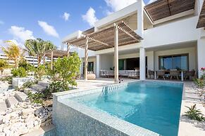The Reef Superior Appartement With Private Pool