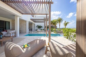 The Reef Superior Appartement With Private Pool