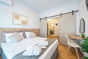 Prime City Stay by Cloudkeys