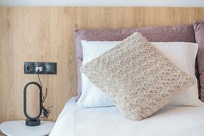 Prime City Stay by Cloudkeys