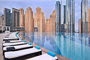 Marriott 1BR Apartment with Marina View