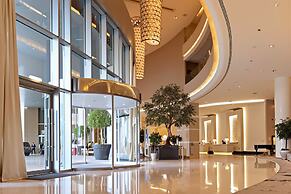 Marriott 1BR Apartment with Marina View