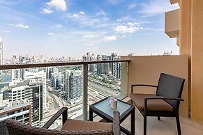Marriott 1BR Apartment with Marina View