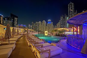 Marriott 1BR Apartment with Marina View