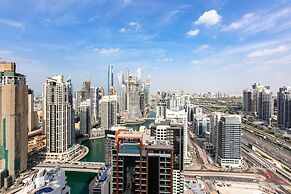 Marriott 1BR Apartment with Marina View