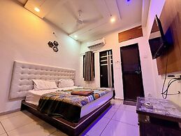 Hotel White Palace