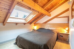 Alpine Chalet With Private Hot Tub