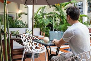 Samaya Boutique & Cuisine