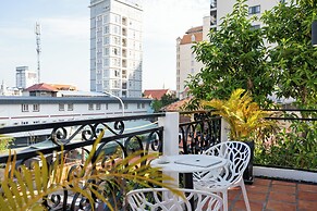 Samaya Boutique & Cuisine