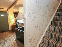 2 Strand Cottages