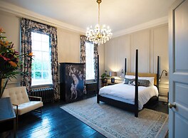 Wren Place Hall