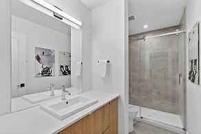 203 Verbier Building 11