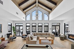 203 Verbier Building 11