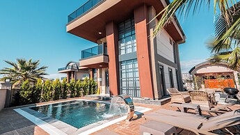 Palmera Beach Villas