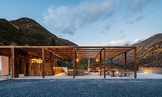 Siguniang Mountain Wind-Waiting Homestay