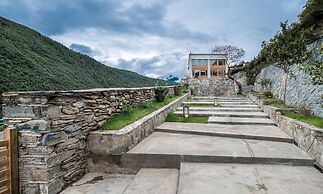 Siguniang Mountain Wind-Waiting Homestay
