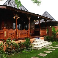 Puri Trisna Ubud Villas