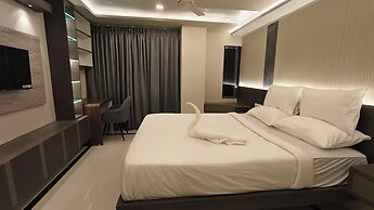 Hotel High Rise