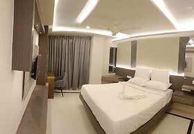 Hotel High Rise