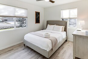 Near NAU & Dtwn! Kid-friendly Flagstaff Retreat