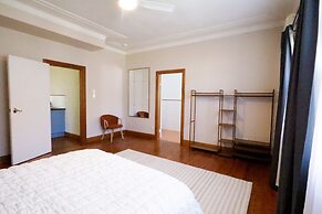 Spacious 3-bed Home in Central Tenterfield