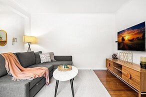 Serene 2-bed Apartment in St Kilda