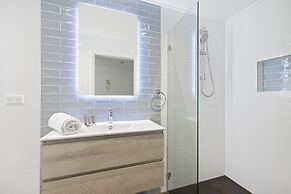 Spacious 4-bed Home Near Avalon Beach