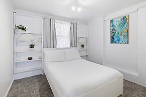 Coastal Escape With Courtyard and Parking