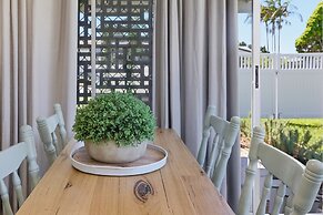 Coastal Escape With Courtyard and Parking