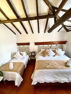 Hotel Calle Real de la Villa