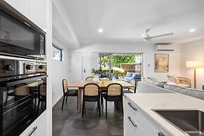 Bright 3-bed Home With Private Courtyard