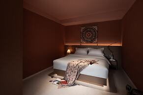 Dujiangyan Private Hot Spring Villa