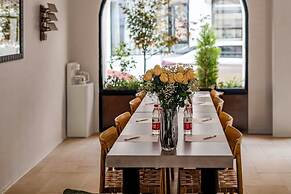 AND.U Designer Homestay