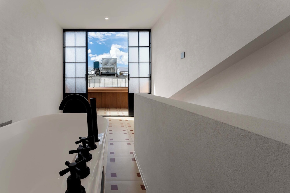 AND.U Designer Homestay