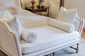 Barbara Boutique Hotel