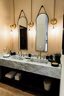 Barbara Boutique Hotel