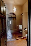 Barbara Boutique Hotel