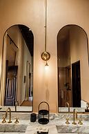 Barbara Boutique Hotel