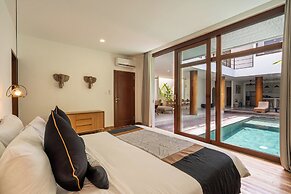 Green Moon Villa by Betterplace