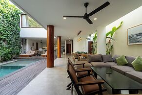 Green Moon Villa by Betterplace