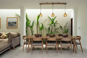 Green Moon Villa by Betterplace