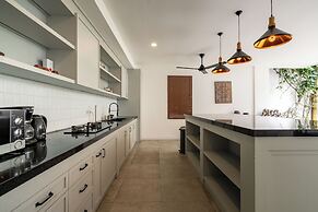 Green Moon Villa by Betterplace