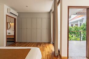 Green Moon Villa by Betterplace