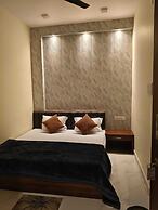 Manglam Guest House