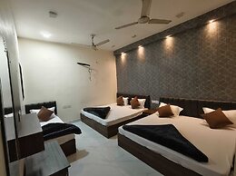 Manglam Guest House