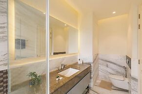 Casa Opal by Red Olive1bhkleela Residency