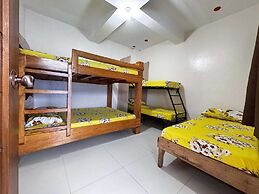 OYO 1190 Manzel Shanicaye Private Villa