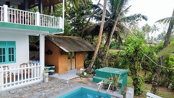 Asanka Surf House & Restaurant with pool